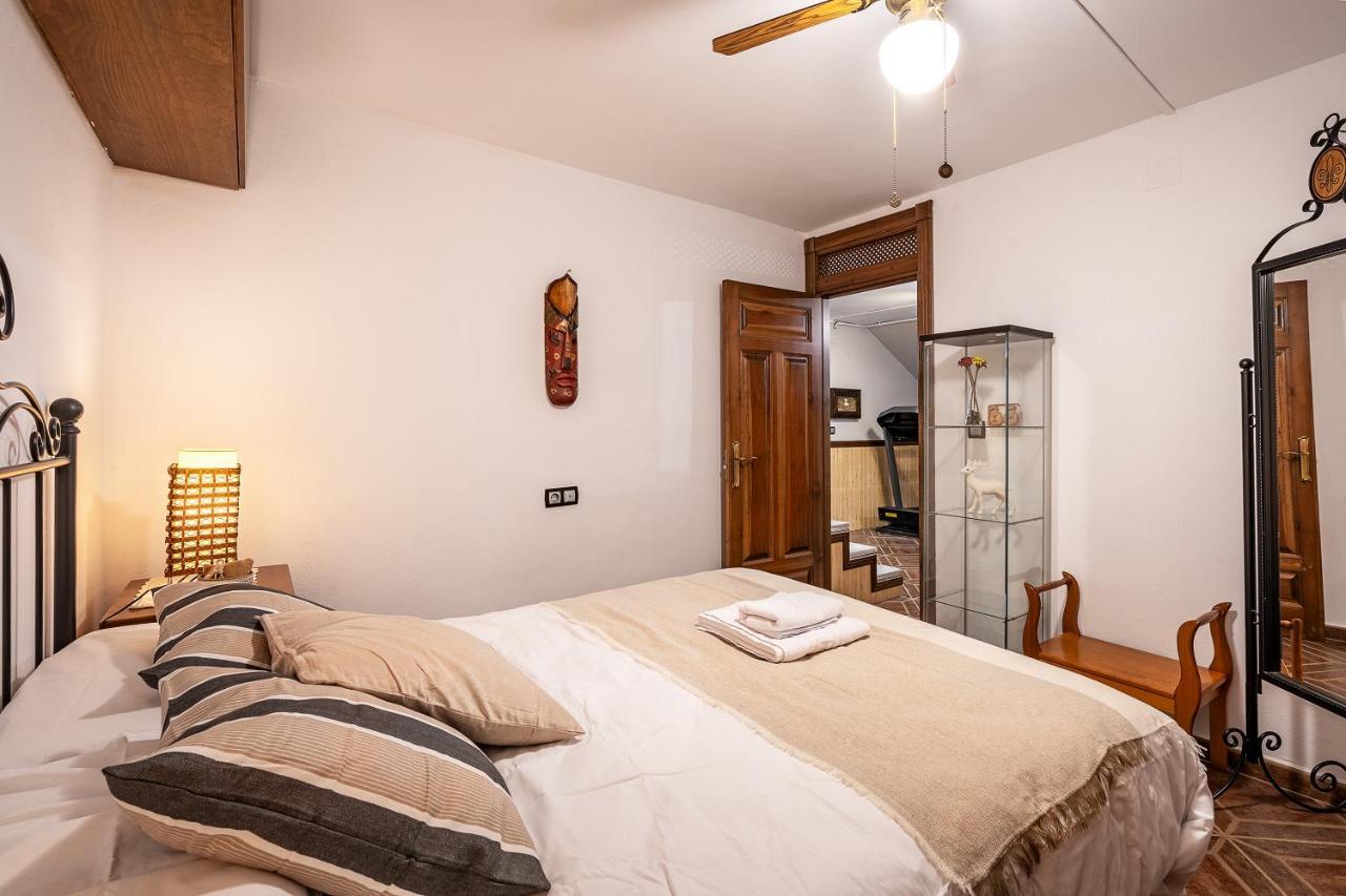 Vila Casa De Amigos La Latina Con Piscina, Chimenea Y Barbacoa Illora Exteriér fotografie